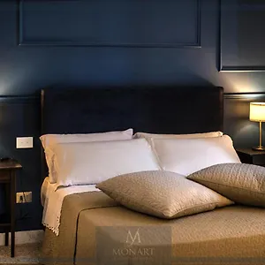 Couette-café Monart Hospitality Cavour, Naples