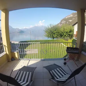 White Beach Appartement Lierna