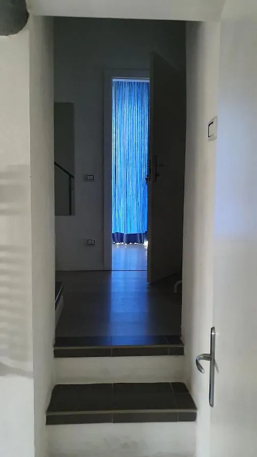 Bed and Breakfast Il Miracolo à Naples 2*,