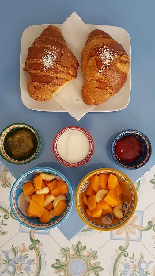 Bed and Breakfast Il Miracolo à Naples 2*,  Italie